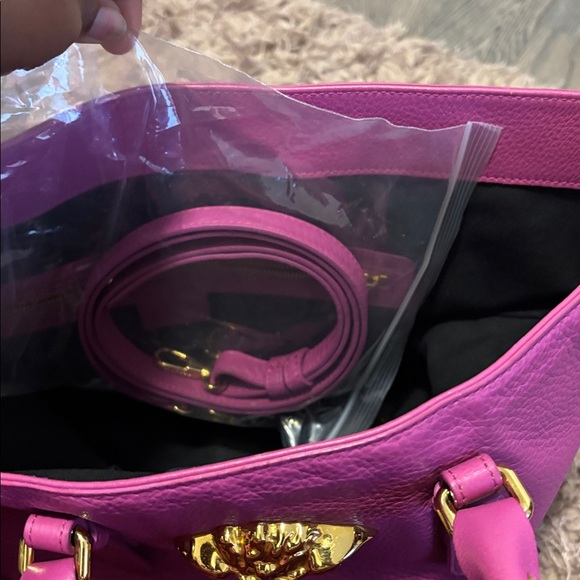 Versace Large La Medusa Tote bag Vibrant Fuchsia Pink Authentic - Picture 5 of 17